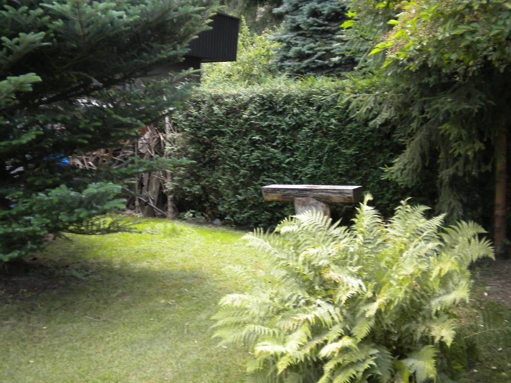 Uroczy Domek Z Ogrodem I Tarasem Myslenice Exterior photo